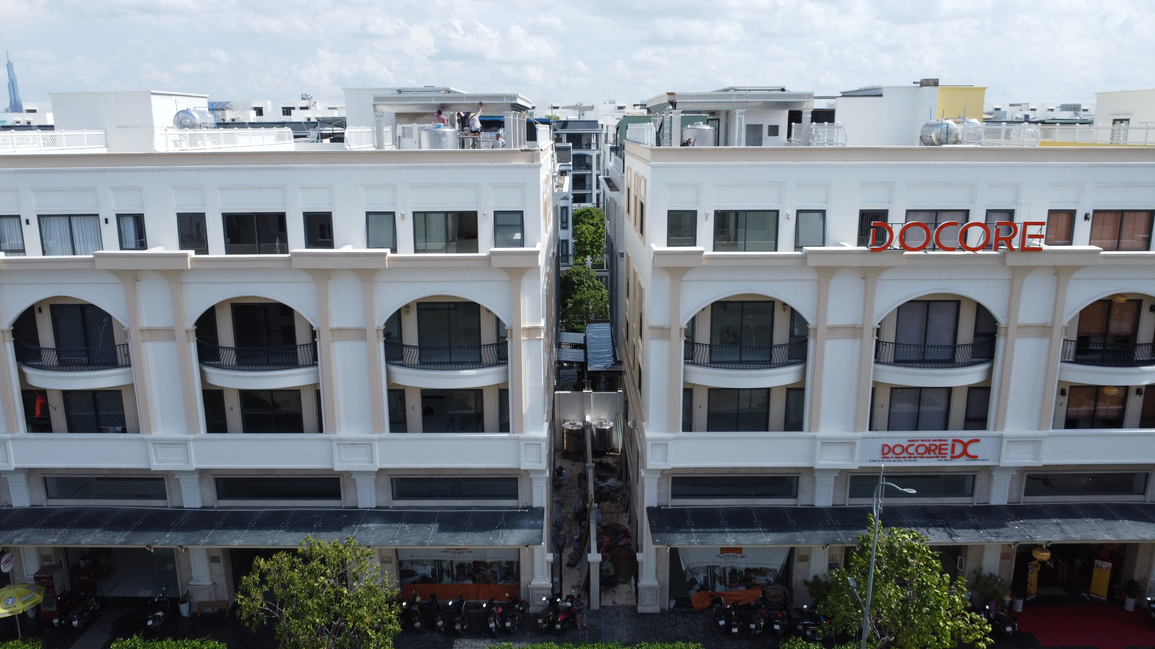 VẠN PHÚC OFFICE